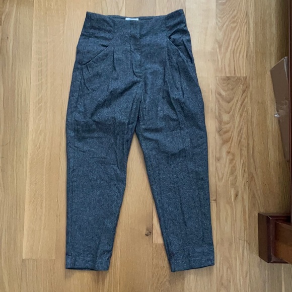 Aritzia Wilfred Trousers - Picture 1 of 4
